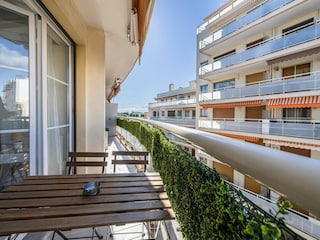 Apartment Antibes  13