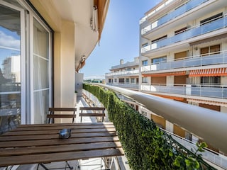 Apartment Antibes  23