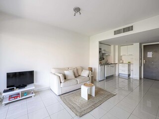 Apartment Vallauris  12