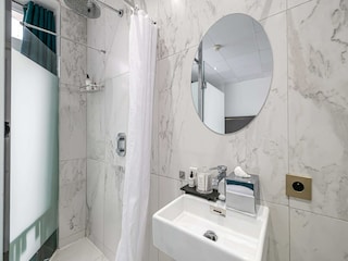 Apartment Vallauris  5