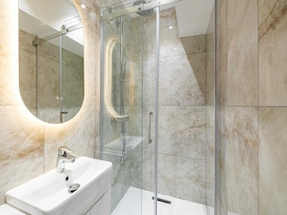 Apartment Vallauris  10