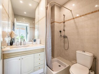 Apartment Biot  14