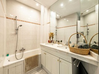 Apartment Biot  16