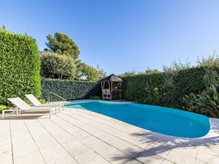 Apartment Biot  18