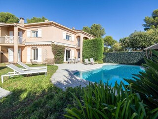 Apartment Biot  21