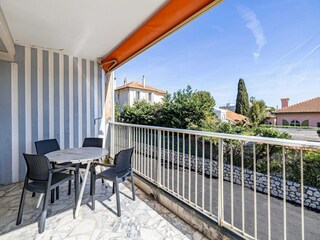 Apartment Antibes  14