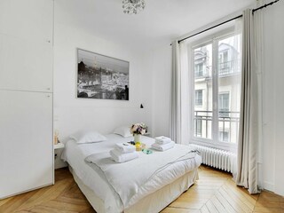Apartment Paris  3
