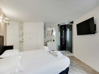 Apartment Paris  16
