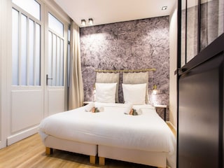 Apartment Paris  9