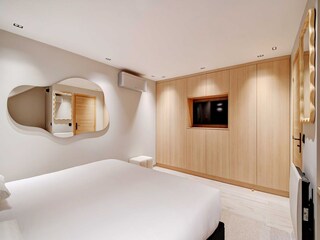 Apartment Paris  17