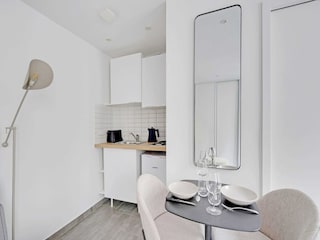 Apartment Paris  5