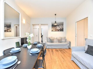 Apartment Paris  8