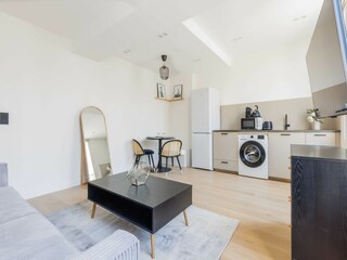 Apartment Paris  8
