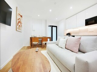 Apartment Paris  8