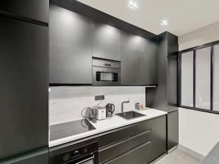 Apartment Paris  8