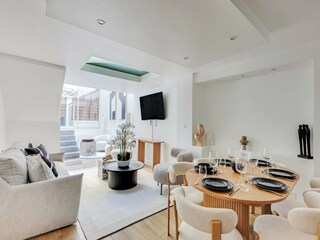 Apartment Paris  16
