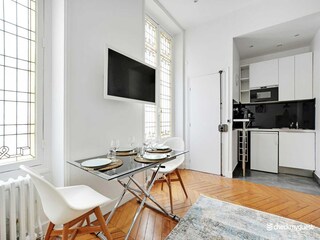 Apartment Paris  2