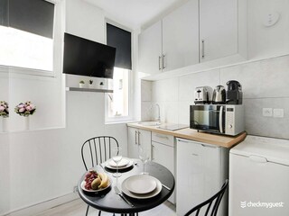 Apartment Paris  5