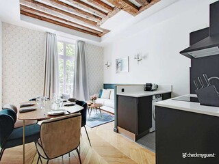 Apartment Paris  11