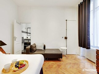 Apartment Paris  3