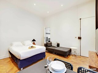 Apartment Paris  9