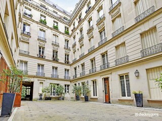 Apartment Paris  10