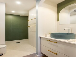 Apartment Paris  8