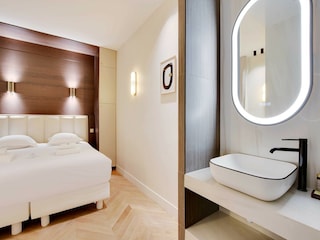 Apartment Paris  3