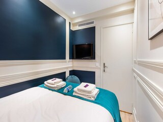 Apartment Paris  8