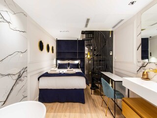 Apartment Paris  9