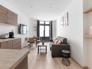 Apartment Paris  9