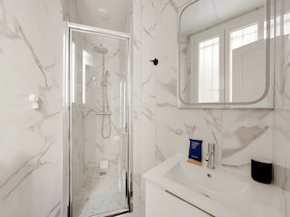 Apartment Paris  37