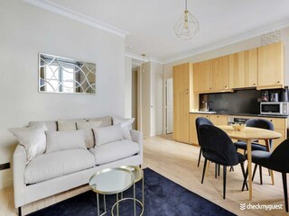 Apartment Paris  17