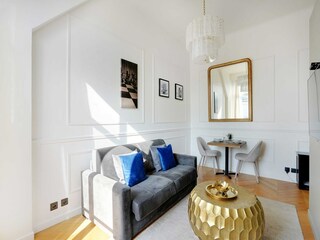 Apartment Paris  5