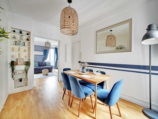 Apartment Paris  17