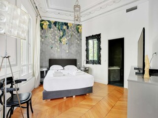 Apartment Paris  8