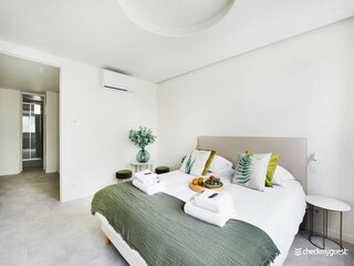 Apartment Paris  5