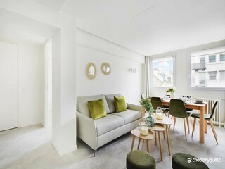 Apartment Paris  8