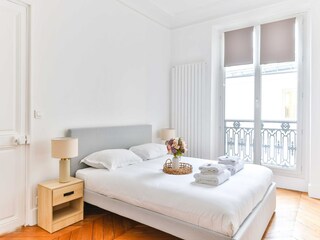 Apartment Paris  2