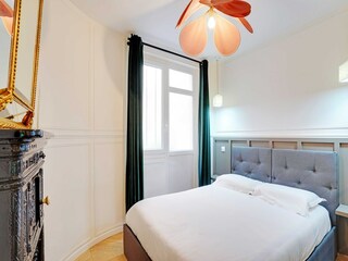 Apartment Paris  8