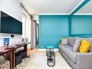 Apartment Paris  8
