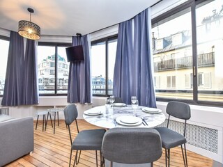 Apartment Paris  8