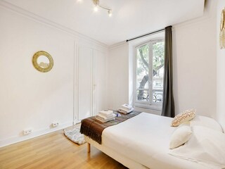 Apartment Paris  3