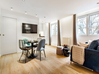 Apartment Paris  2