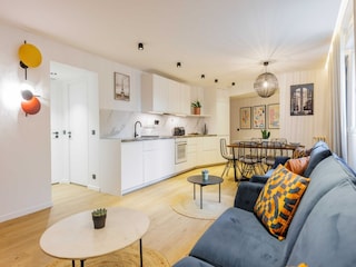 Apartment Paris  8