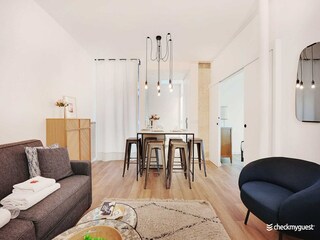 Apartment Paris  8