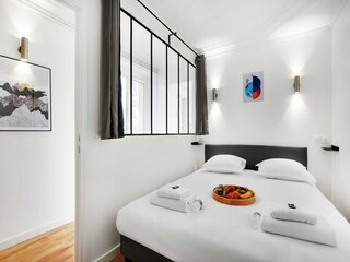 Apartment Paris  5