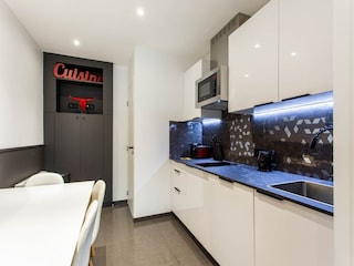 Apartment Paris  4