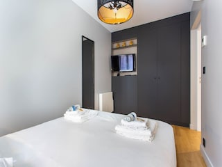 Apartment Paris  8