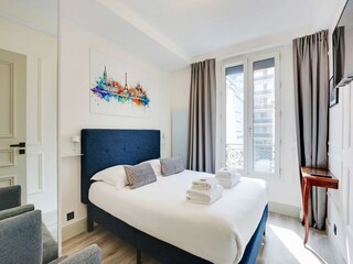 Apartment Paris  3